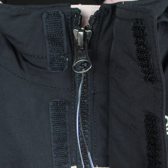 NWT The North Face Kids' Waterproof Down Parka - Picture 7 of 11